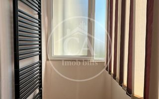 Apartament cu 3 camere de vânzare în zona Rogerius, Oradea - Poză 9