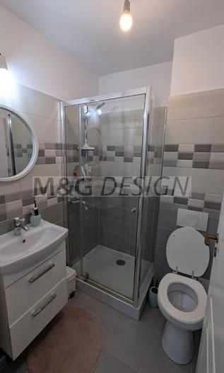 3 camere decomandat etaj 1 zona Dambovita - Poză 15