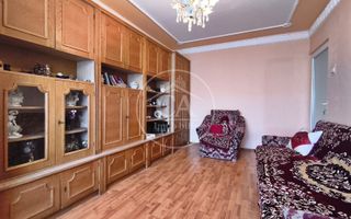 Apartament cu 2 camere de vânzare în zona Rogerius, Oradea - Poză 2