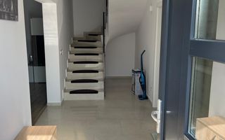Duplex de închiriat în Dumbrăvița – 4 camere, 130 mp, teren 360 mp - Poză 4