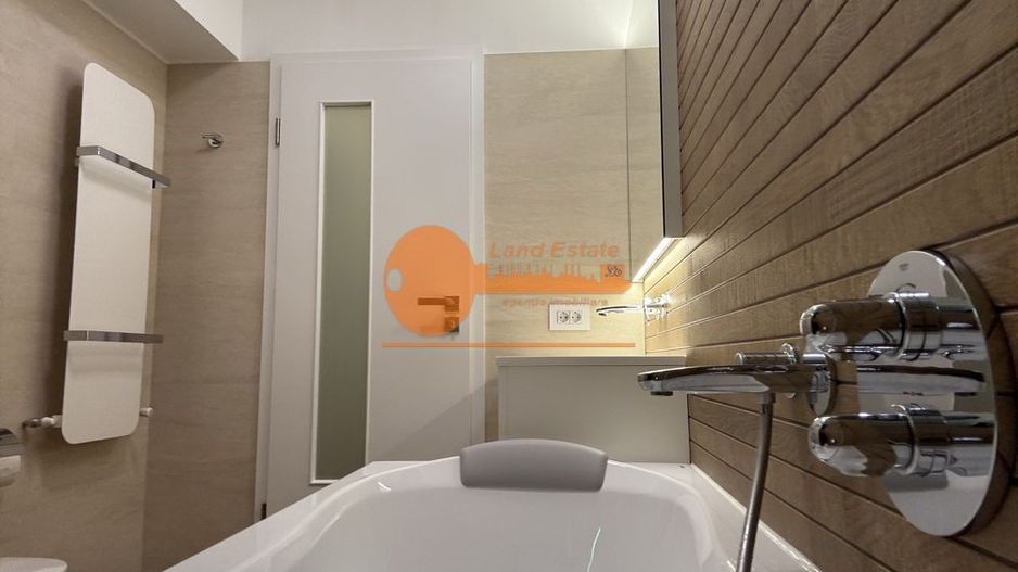 4 camere Nerva Traian ( centrala termica ) - Poză 1