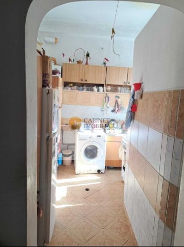 2 camere | Calea Victoriei | Centrala Proprie | De Renovat - Poză 4