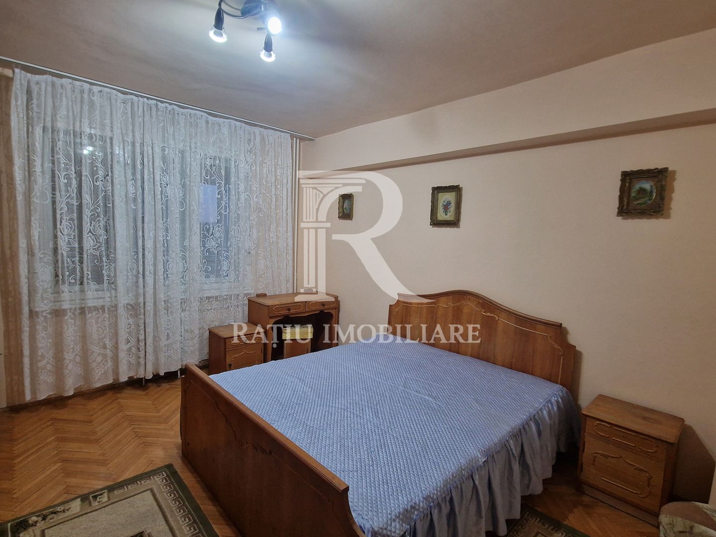 Apartament cu 4 camere | Decebal | 68 utili | Lift | Oradea - Poză 1