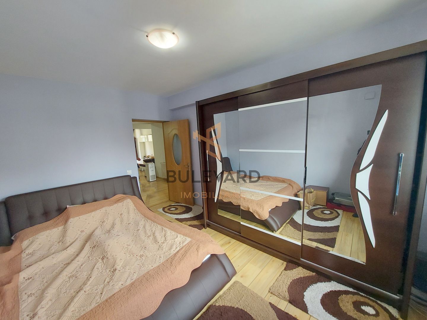 Apartament cu 3 camere 73.5 mp,  zona strazii Florilor! - Poză 7