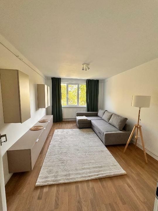 Apartament 3 camere zona Tipografilor - Poză 1