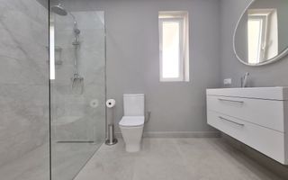 Casa renovata total- zona Calea Poplacii cu teren de 454 mp - Poză 17