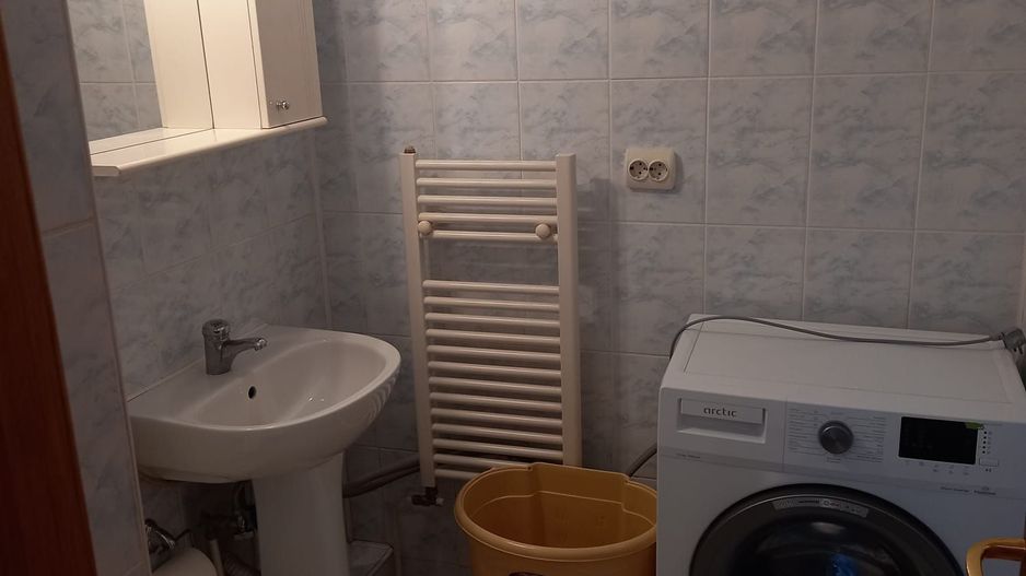 Inchiriere apartament 3 camere Unirii - Poză 11