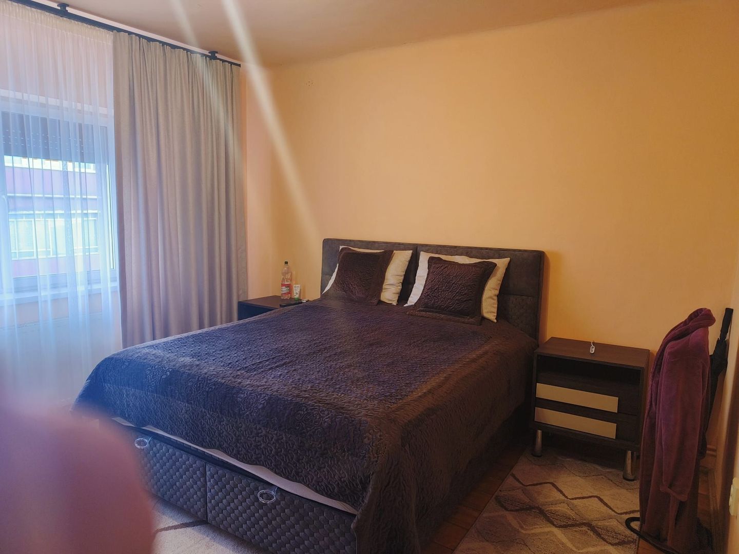 Casa singur in curte zona Astra - Poză 14