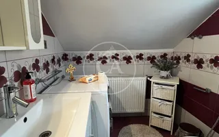 Casă de vânzare tip duplex cu 4 camere în Nojorid, Oradea. - Poză 14