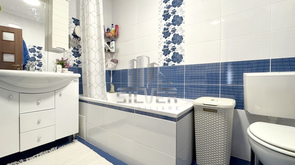 Apartament cu 3 camere la cheie+2 parcari. - Poză 9