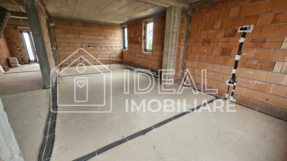 Casă individuală de vânzare – 263 mp utili – teren 500 mp – garaj dublu – Cartie - Poză 12