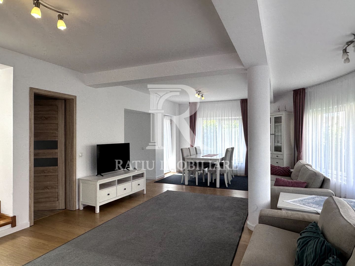 Casa de închiriat cu 4 dormitoare | Cartierul Tineretului | Oradea - Poză 2