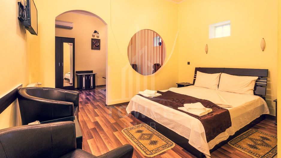 Pensiune de vanzare zona Centrala Sibiu - Poză 2