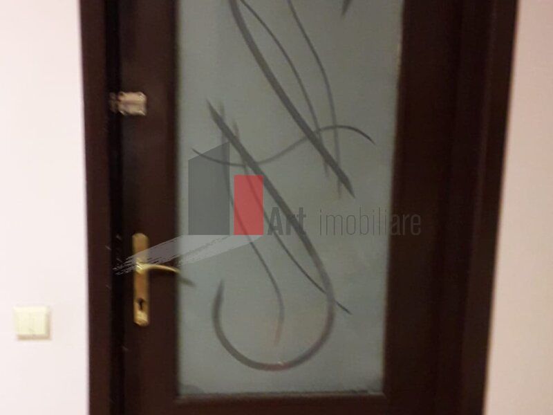 Vânzare apartament semidecomandat 2 camere Bd. Obregia - Poză 5