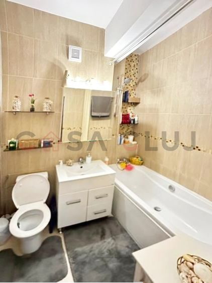 3 camere la Cheie,18 mp terasa, Mărăști!! - Poză 7