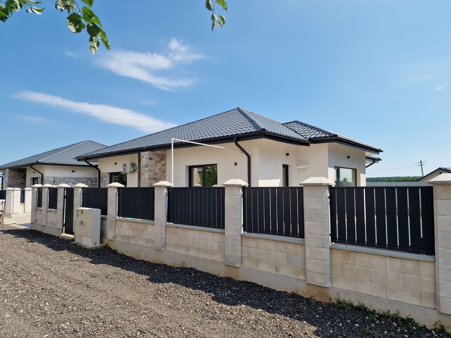 Casa Corbeanca pe Parter - Poză 1