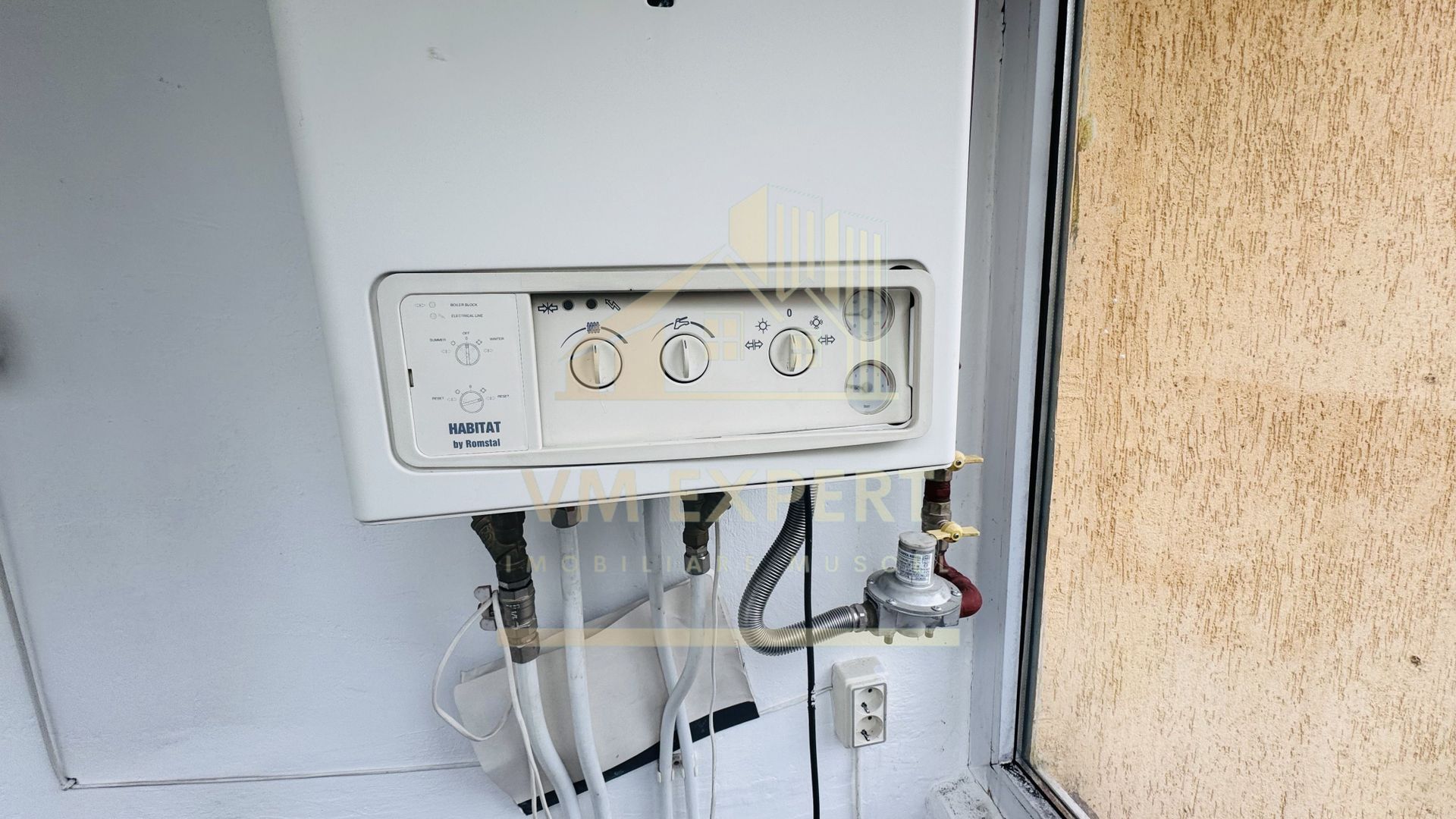 APARTAMENT 3 CAMERE ETAJ 3 CENTRU CAMPULUNG - Poză 11