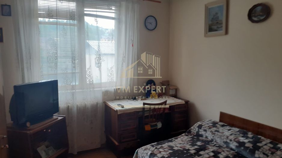 APARTAMENT 3 CAMERE, ETAJ 1, CAMPULUNG, PRET 43000 EURO - Poză 6