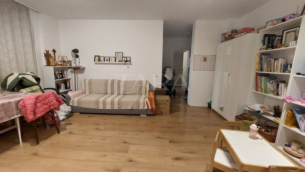 Apartament la etaj 1,zona Sub Cetate, Parcul Poligon. - Poză 2