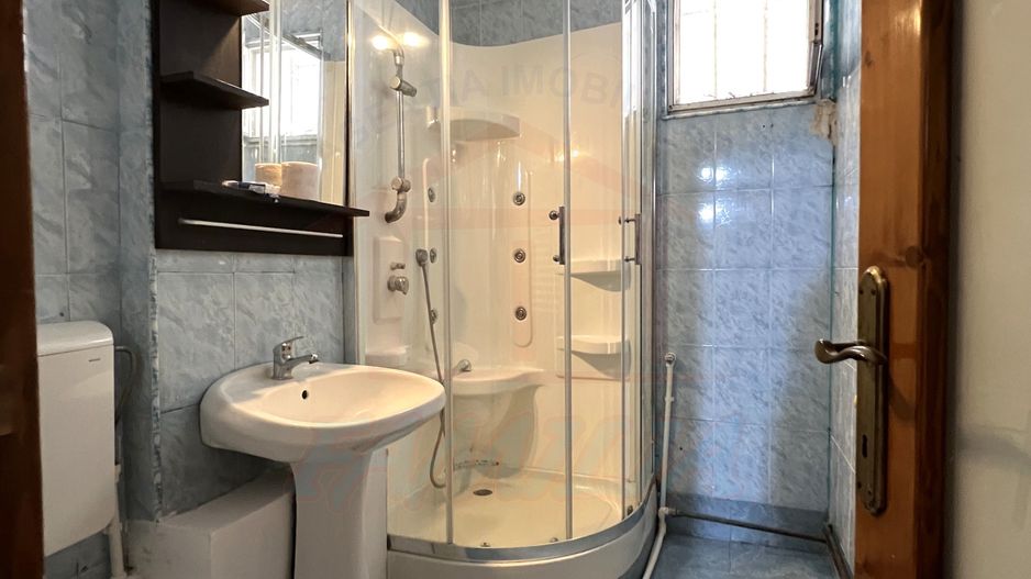 Apartament luminos cu 3 camere decomandate, 67 mp, Micro 13 – 62.900 € - Poză 7