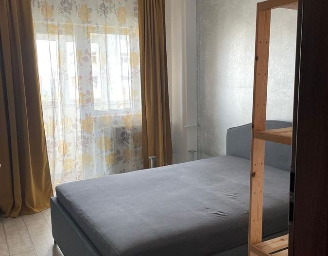 Apartament 3 camere, mobilat si utilat, centrala proprie, zona Sebastian - Poză 3