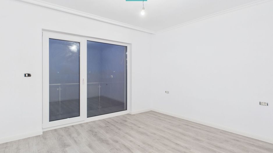 Vilă ultramodernă cu 4 camere în Gai - Poză 9