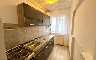 Inchiriere apartament 3 camere | Etaj 3 | Micro 15 - Poză 1