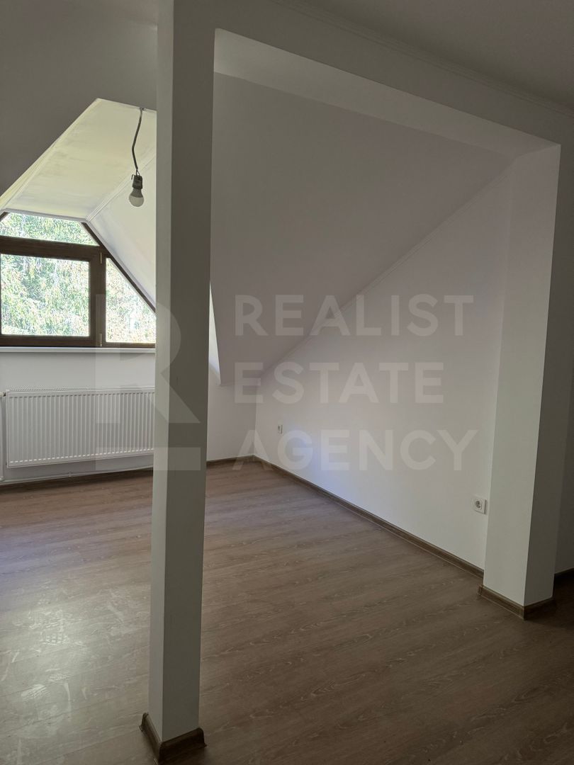 Apartament, 4 camere, Predeal, județul Brașov - Poză 8