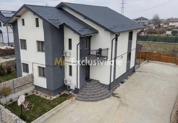 Casa generoasa 5 camere Trivale Clasa energetica A - Poză 1