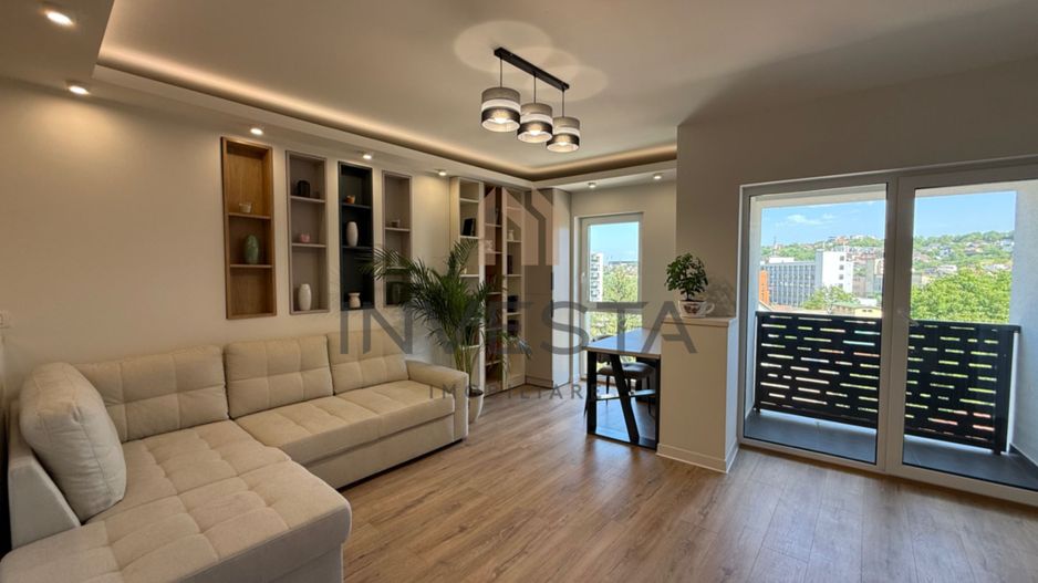 Apartament modern cu 2 camere, finisaje de lux, mobilat complet! - Poză 1