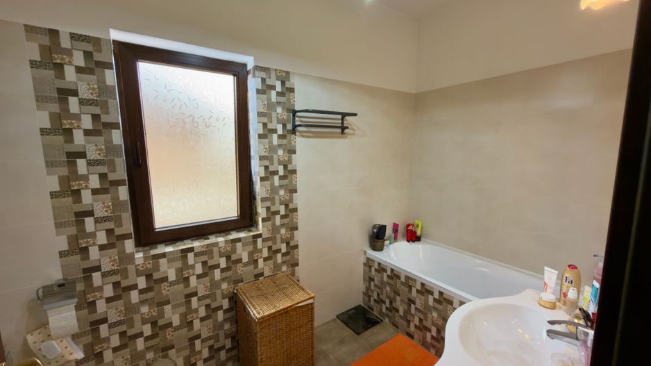 Casa tip duplex, 5 camere, Mogosoaia, P+1+Pod ! - Poză 29