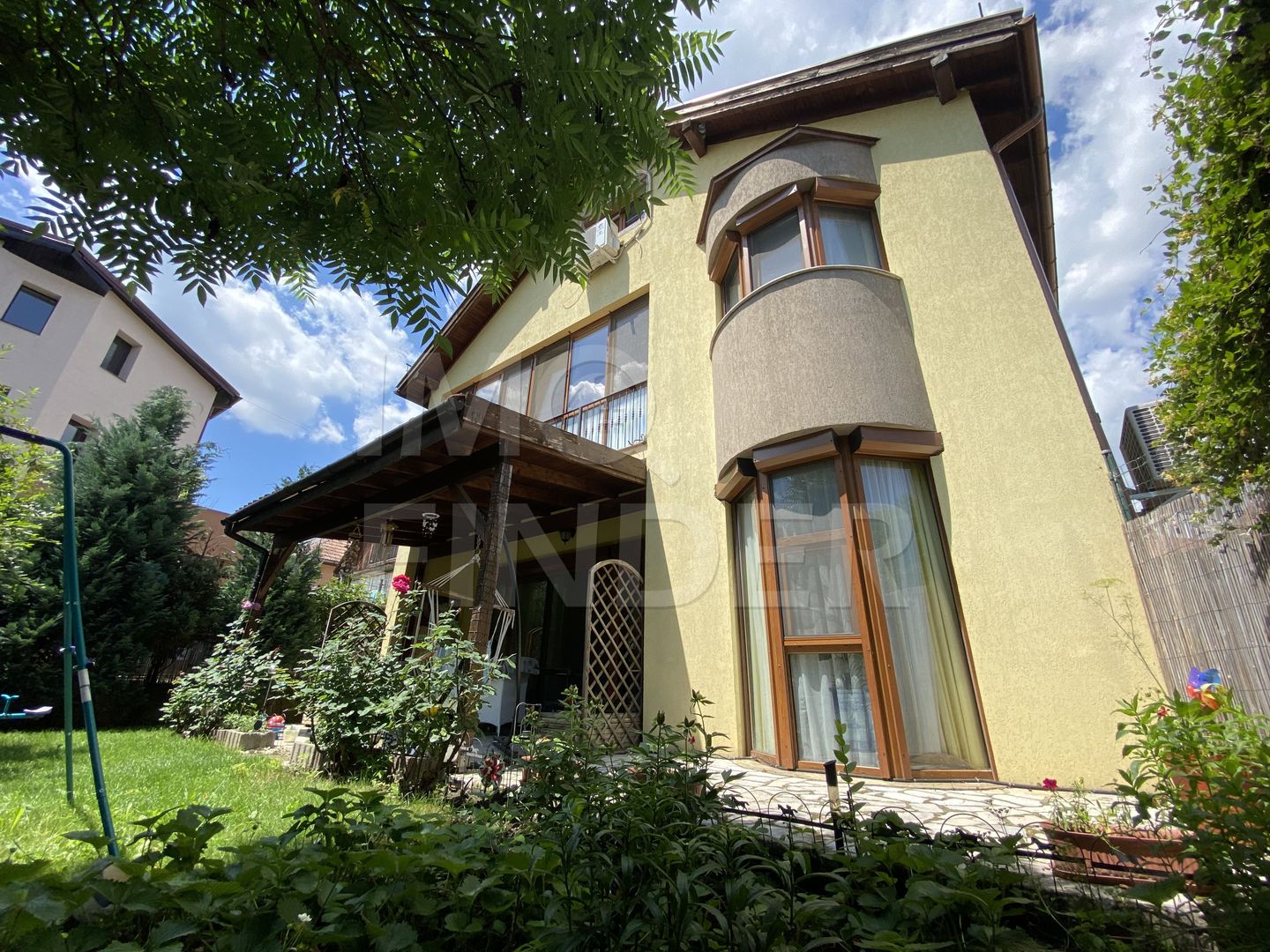 Vanzare casa individuala in Andrei Muresanu, teren 912 mp - Poză 18