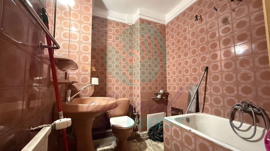 Duplex 4 camere, spațios, aproape de parc și Mega Mall - Poză 7