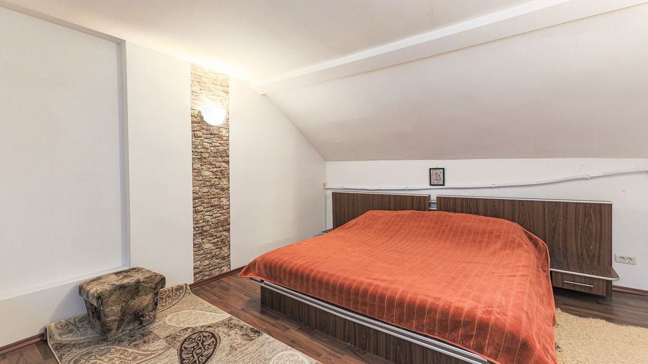 Apartament cu 2 camere la curte comună, la cheie pe str. Barabas Bela - Poză 3