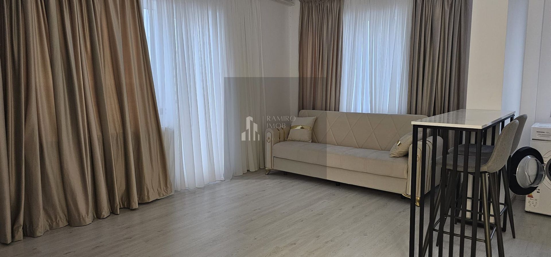 Apartament 2 camere, Sector 3, Trapezului, modern, mobilat, terasa - Poză 1