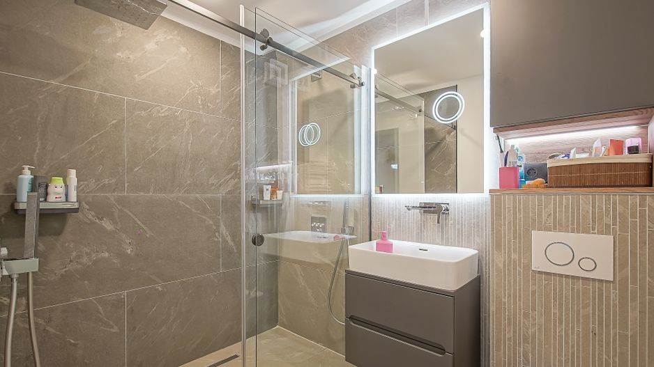 Apartament premium tip vilă, cu terasă de 70 mp, garaj | Răcădău - Poză 20