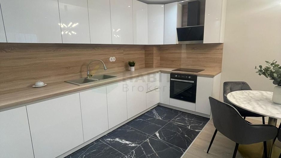 Apartament de închiriat – 3 camere – Complex Triana – Bd. Pipera 146 - Poză 3