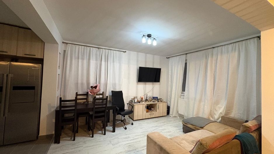 CASA TIP DUPLEX - CURTE 125 MP, CENTRALA  PROPRIE, MOBILATA, COMIS  0% - Poză 2