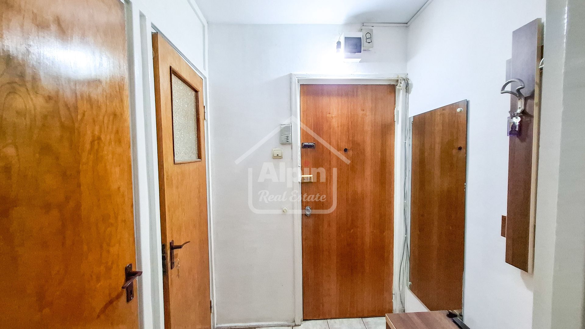 Apartament Zona Linistita I Centrul Civic I CEC Bank - Poză 16
