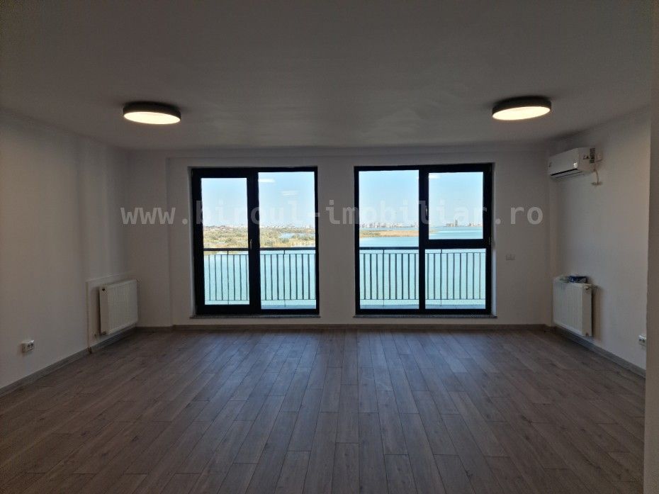 Apartament Spațios cu Vedere Frontală la Lacul Siutghiol și Mamaia - Poză 1
