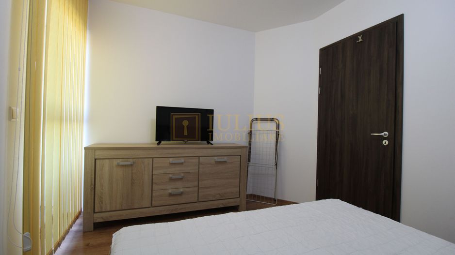 Uranus, 2 camere, centrala proprie, parcare - Poză 7