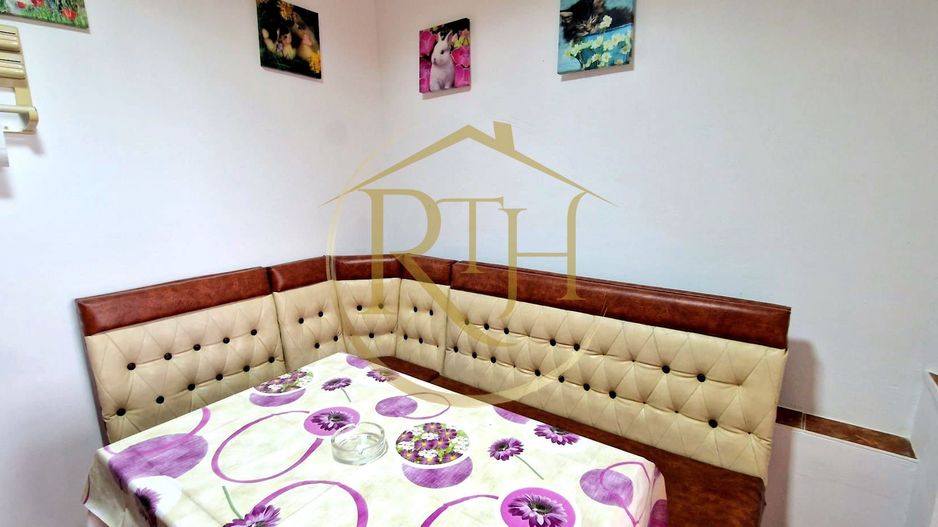 Ofer spre închiriere apartament 3 camere,2 bai, zona Lipovei, 400 euro/lună. - Poză 12