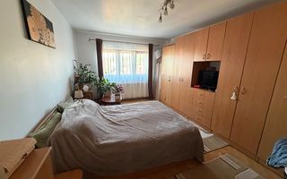 Apartament 2 dormitoare, Zona Crinilor!!!!! - Poză 2