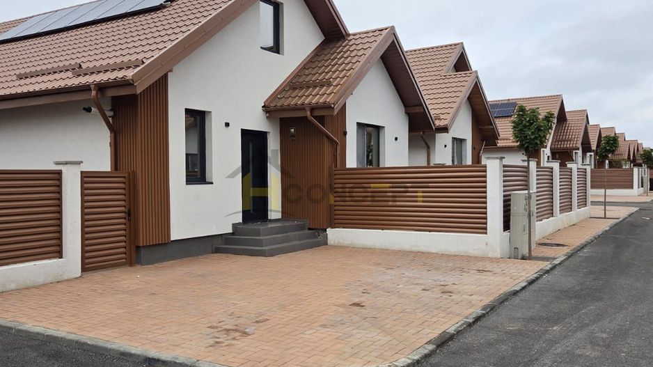 Vila individuala 4 camere panouri fotovoltaice Pantelimon - Poză 3