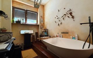 Apartament interbelic cu grădină și garaj - Poză 10