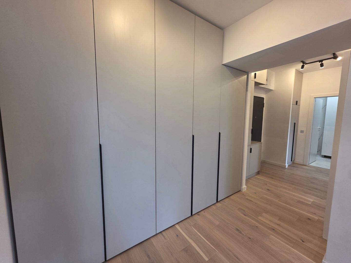 2 camere | PIPERA | TERASĂ 11 MP | MOBILAT MODERN | Vedere libera - Poză 6