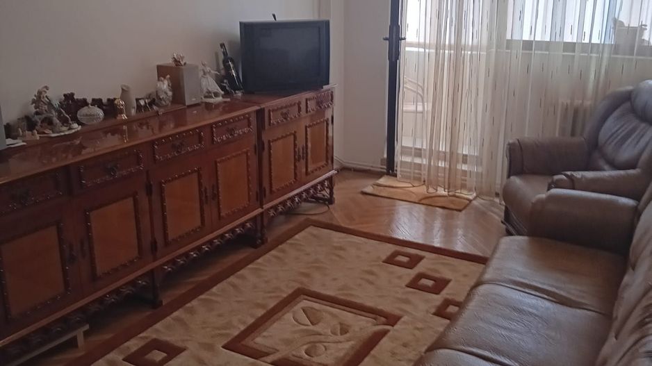 Apartament 3 camere dec,Micro 21,et 3,2 bai,2 balcoane - Poză 12