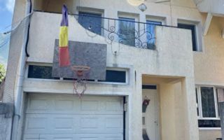 De vanzare casa tip S+P+1 - Poză 1