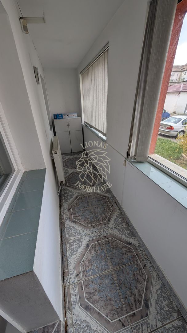 Apartament 4 camere 100 mp-balcon-parcare-beci-Central - Poză 7