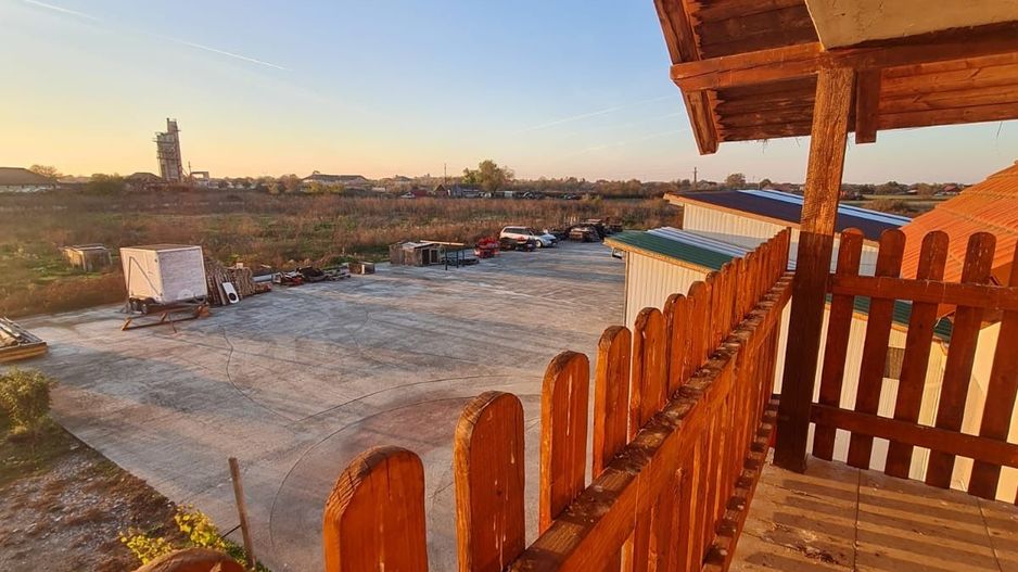 Casa cu teren de 14340 mp în Jebel/Pretabila pentru afacere - Poză 41
